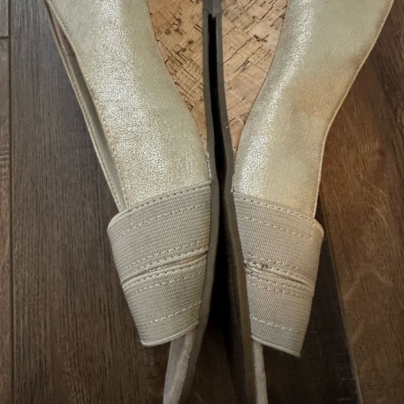 Coach and Four Wedge Gold Peep Toe Shoe Cork Bottom Size 6.5 Gorgeous Condition - Picture 4 of 5